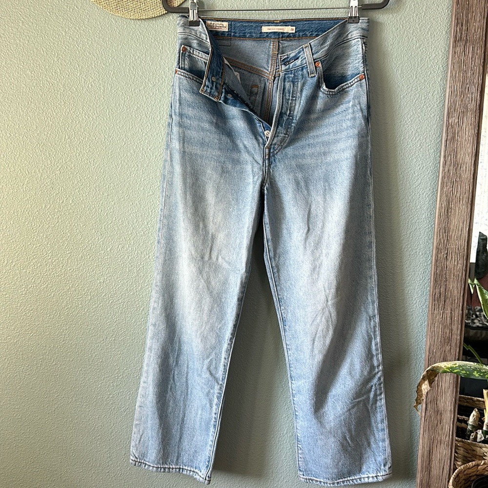 Ribcage straight Levi jeans